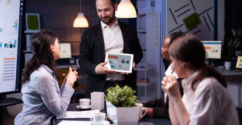 Earn good money and make you very successful creative working